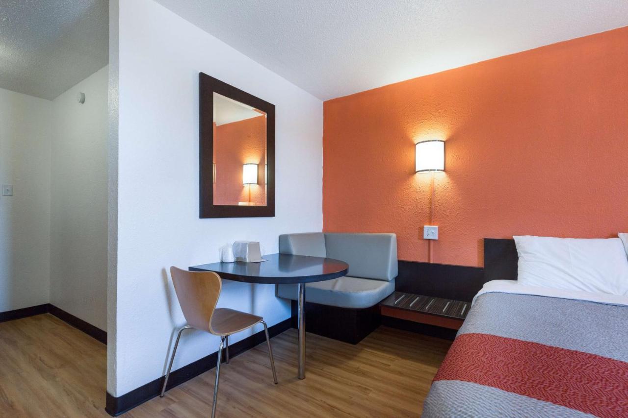 Motel 6-Lincoln, Il Dış mekan fotoğraf